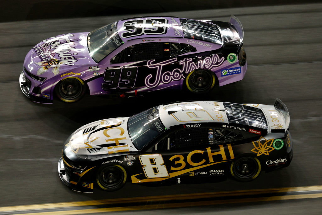 NASCAR: Kyle Busch Crashes in Duel Race, Still Chasing First Daytona 500 Victory